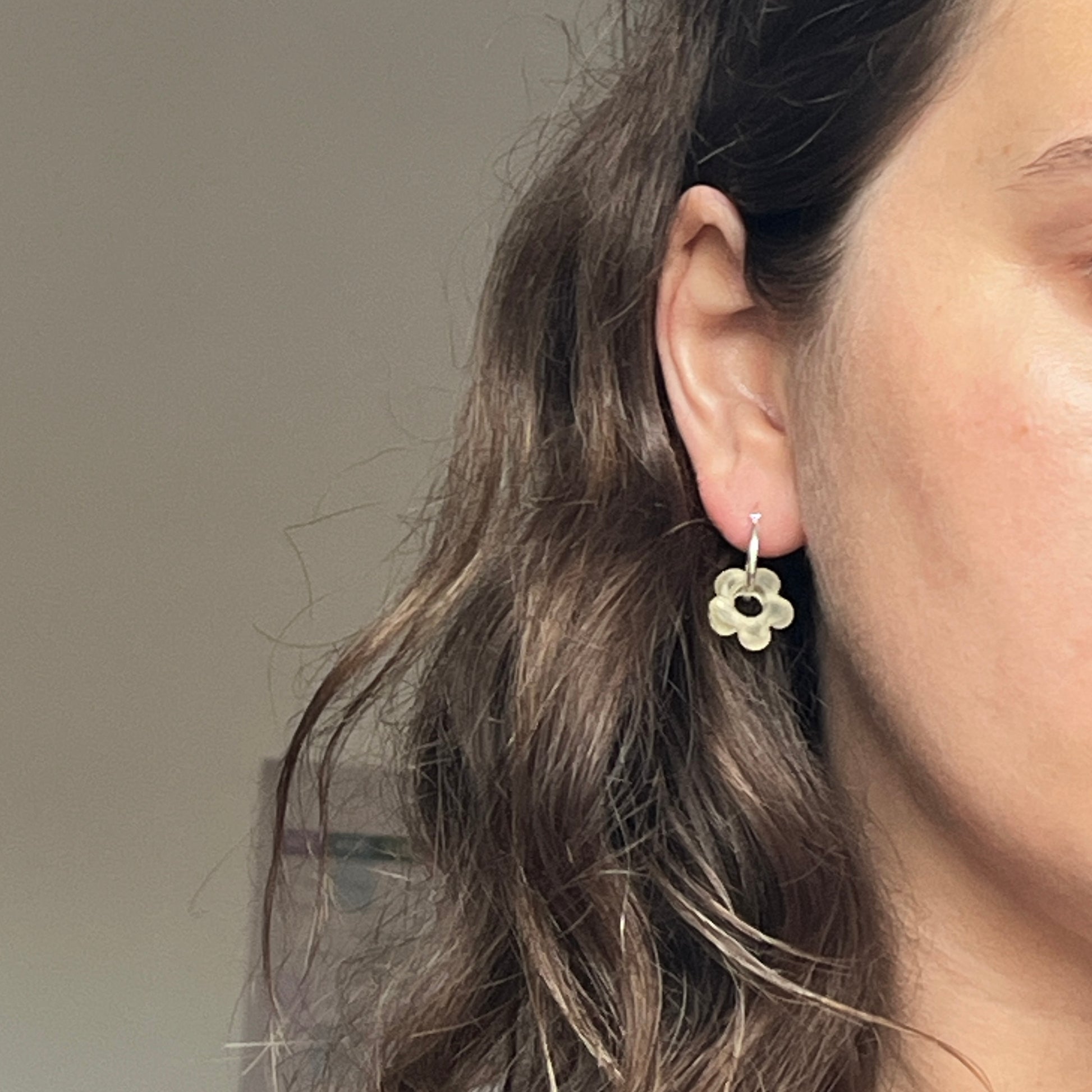 3 Flower Gummy Hoops (multifunctional)